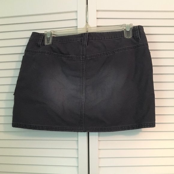 Laced Front Pocket Mini Skirt - Picture 2 of 4